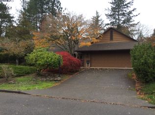 5721 SW Seymour Ct, Portland, OR 97221