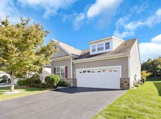 188 Diamond Spring Dr, Monroe Township, NJ 08831