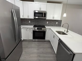 434 Centre St #205, Nutley, NJ 07110