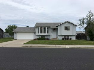 417 E Ballard Rd, Colbert, WA 99005