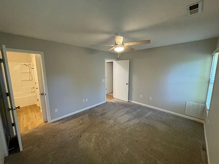 10617 Wood Flower Ct — Photo 16