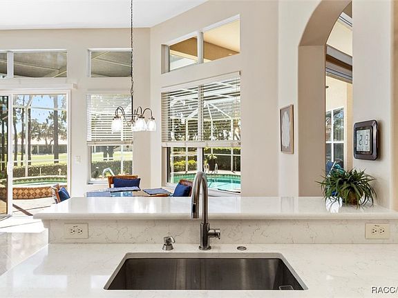 4th image of 1342 W Double Eagle Ct