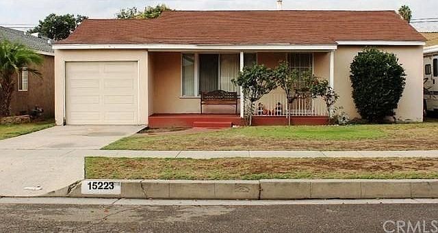 1st image of 15223 Sylvanwood Ave #1