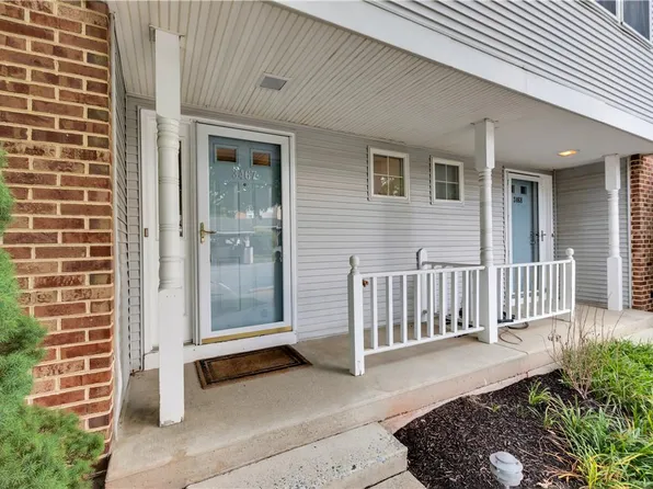 3467 Park Pl, Bethlehem, PA 18017