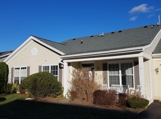 7 Sunnylawn Ln, Lakewood, NJ 08701