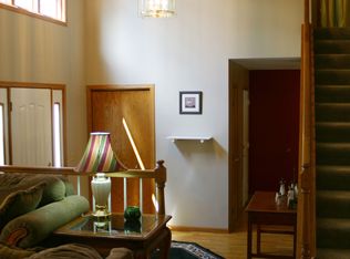 2016 S Thatcher Cir, Sioux Falls, SD 57106