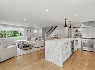 8 Kirock Pl, Westport, CT 06880