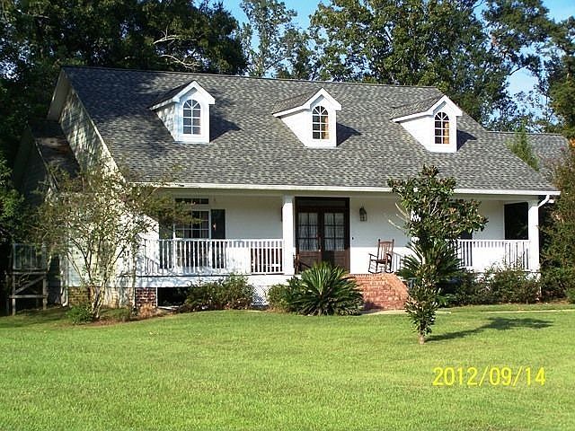 1st image of 195 Oakwood Dr