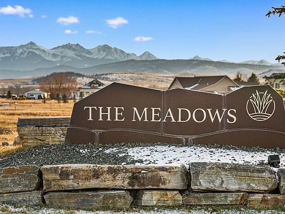 4th image of 2 Crossbill Rd