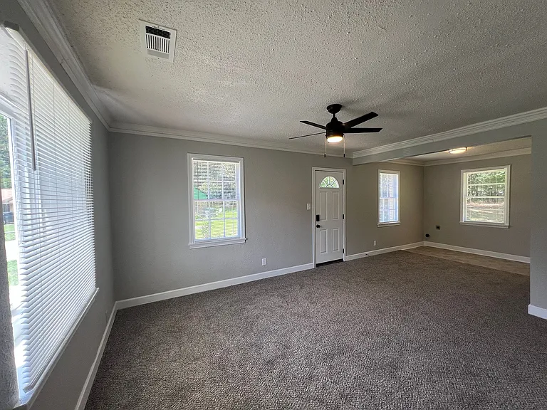 786 Honduras Rd — Photo 10