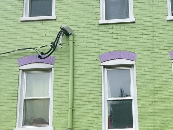 5th image of 116 N Mulberry 116 118 1/2 St