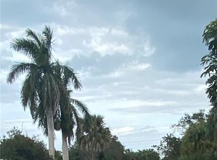 5522 SE Hull St, Stuart, FL 34997