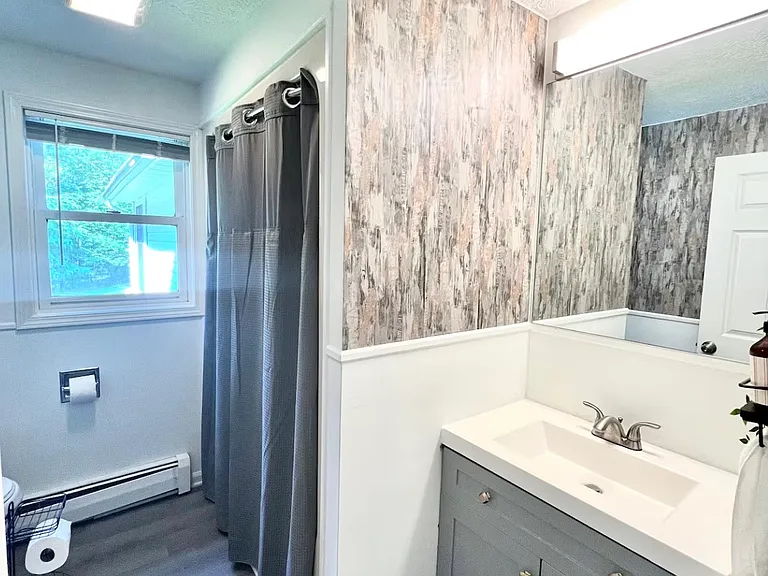 2418 Azalea Way — Photo 22