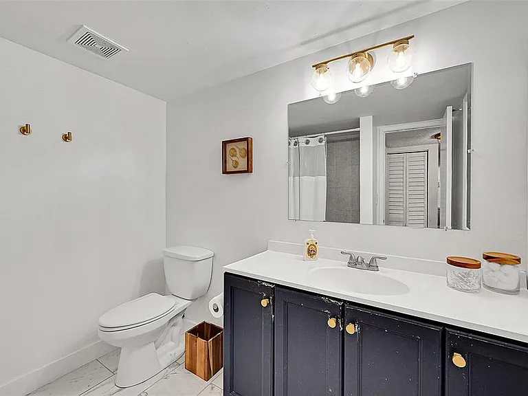 117 Gardens Dr #204 — Photo 19