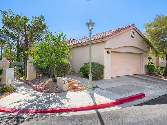 2nd image of 9252 Canalino Dr