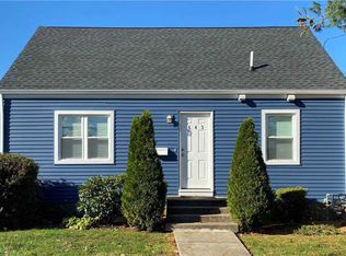643 Central Ave, Massapequa, NY 11758