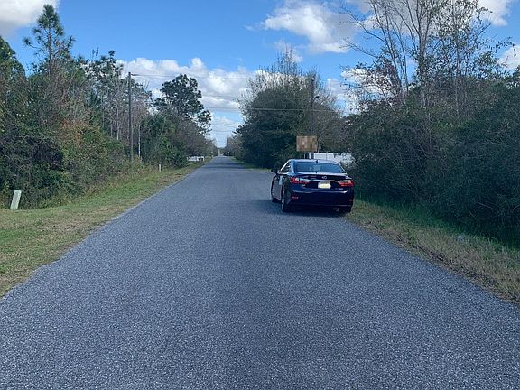 4th image of 9255 Luna Dr