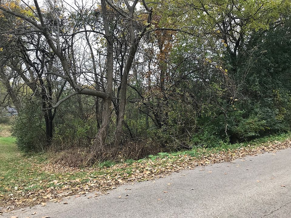 1st image of 36936 N Elizabeth Dr