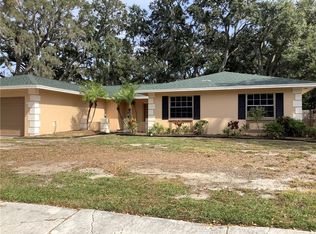 226 Van Gogh Cir, Brandon, FL 33511