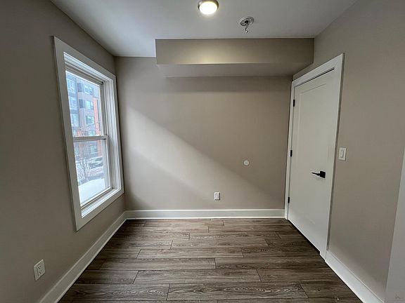 5th image of 26 Yale Ave APT 2