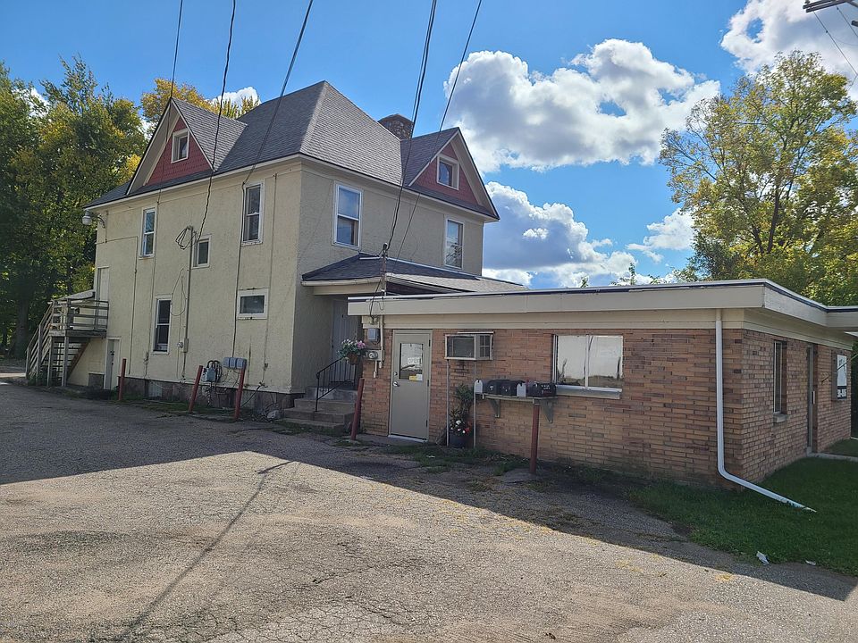 1st image of 211 River St APT C