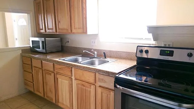 3353 W. Virginia Ave. — Photo 15