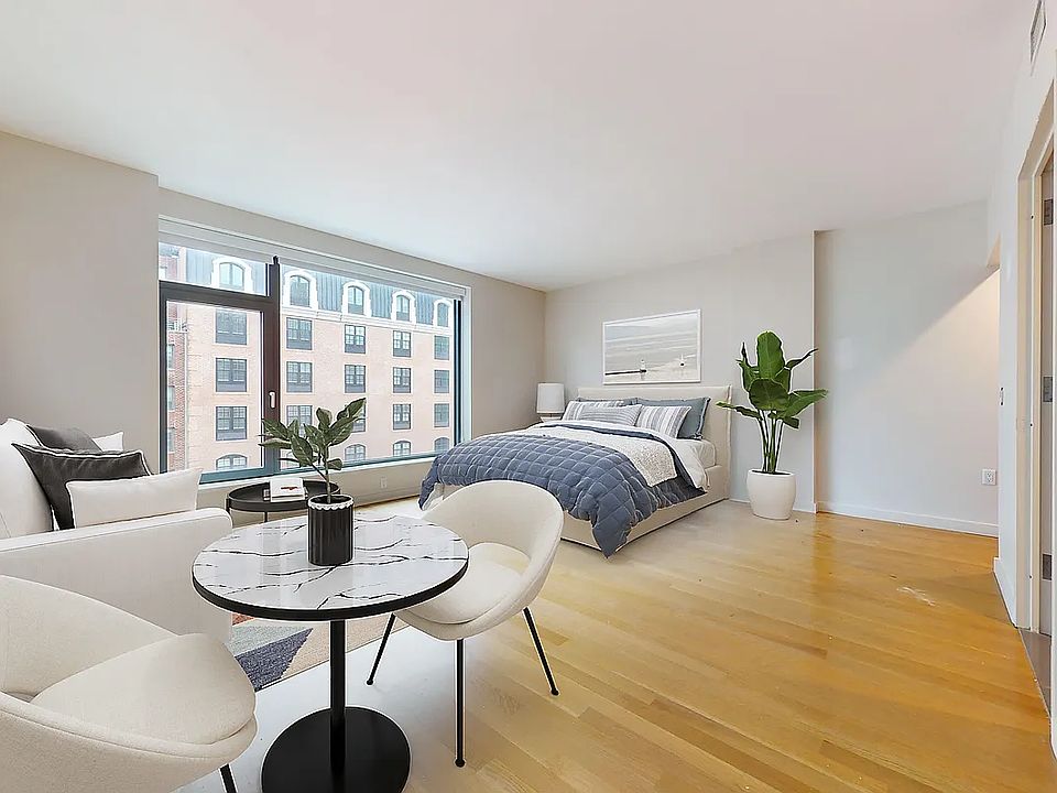 1st image of 515 E 86th St #1201