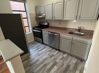 34-56 33rd St #11, Astoria, NY 11106