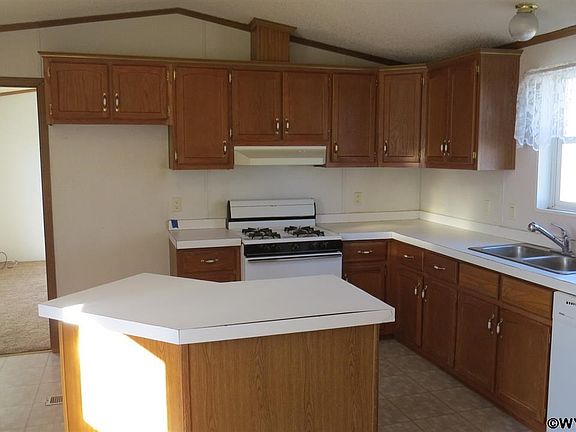 5th image of 2306 Walnut Dr