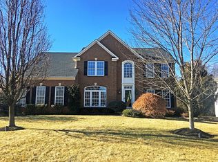 25437 Lemon Tree Pl, Chantilly, VA 20152