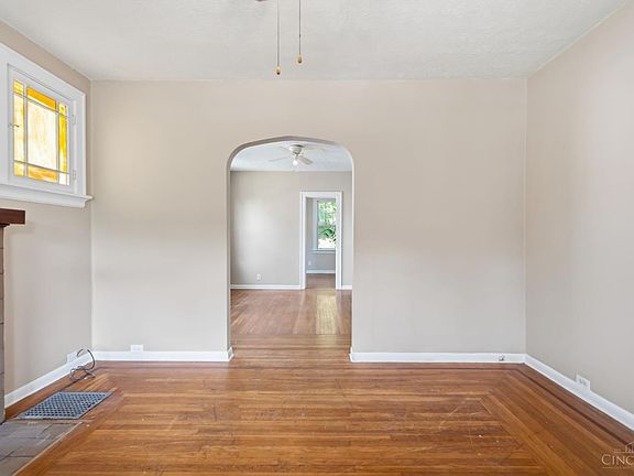 5th image of 4526 Clearview Ave