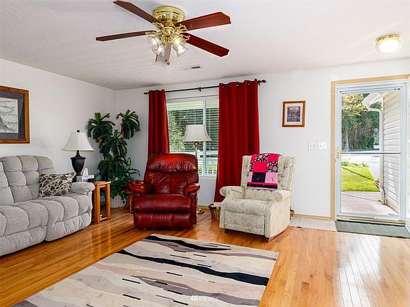 4th image of 2501 Kristine Ct