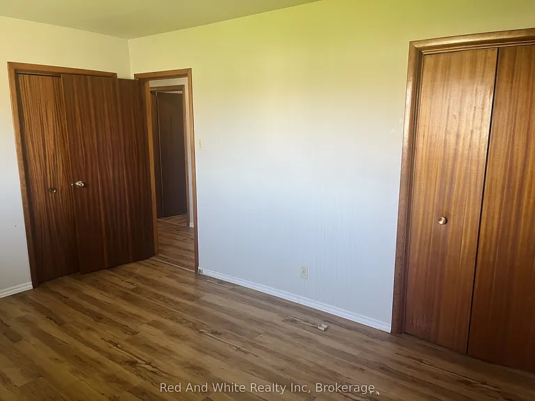 157 Schweitzer St — Photo 19