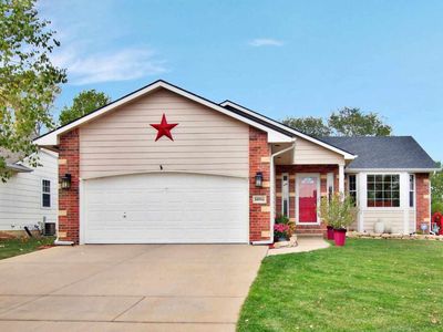 10916 E Longlake St, Wichita, KS, 67207