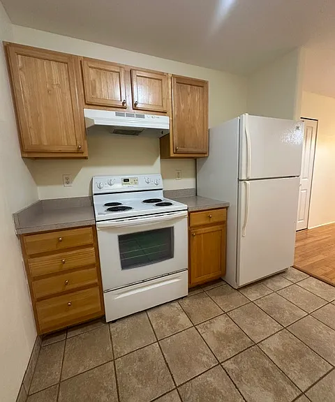 45 Stephen Ln #814 — Photo 4