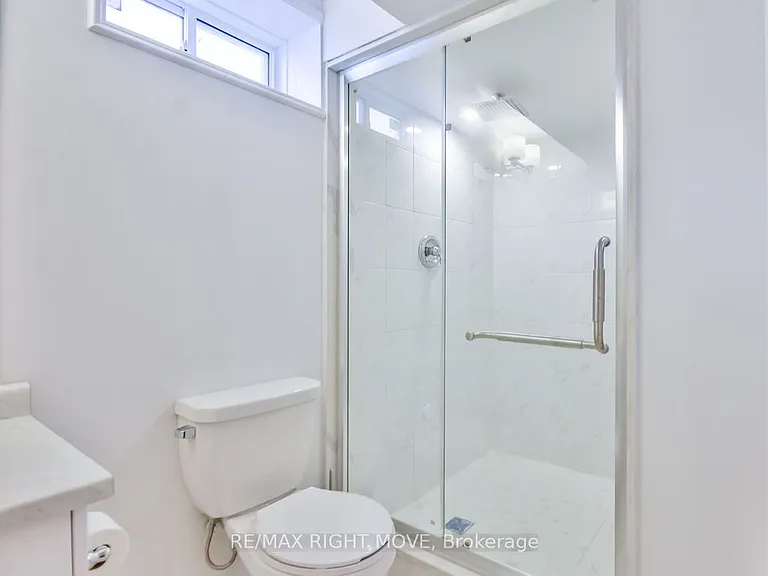 3721 Quayside Dr — Photo 40