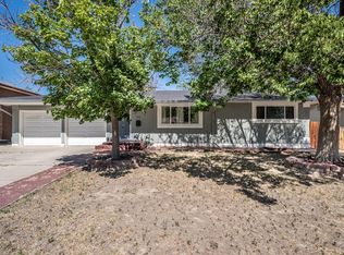 40 Normandy Cir, Pueblo, CO 81001