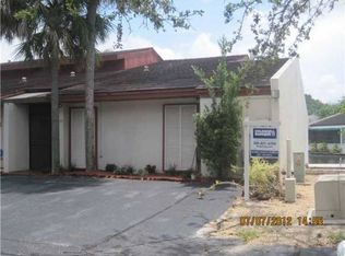 7020 Greentree Ln, Miami Lakes, FL 33014