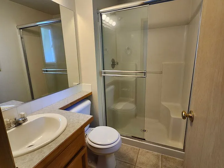 9704 Welsh Dr — Photo 8