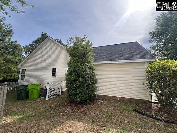 3rd image of 514 Ridge Trail Dr