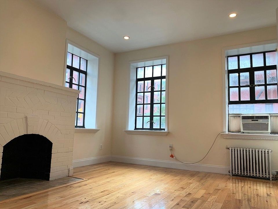 1st image of 233 W 4th St APT 2