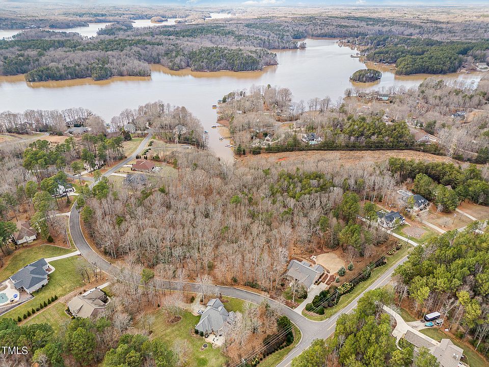 1st image of 108 Sunset Bay Dr #18