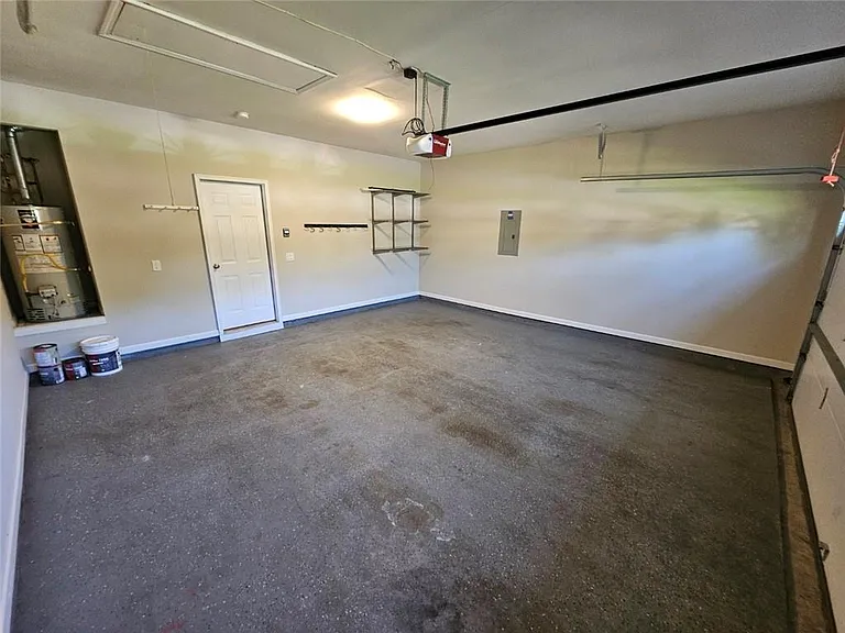 1550 Argonne Ln — Photo 31
