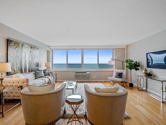 2nd image of 1440 N Lake Shore Dr APT 31D