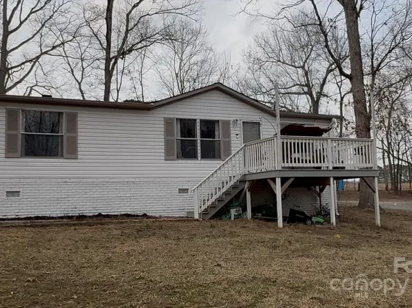 32139 Blakley Dr, Albemarle, NC 28001