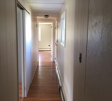 4th image of 8 Lydia Dr