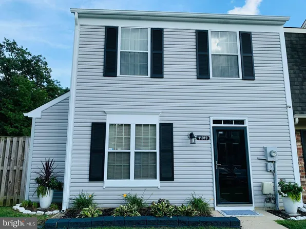 11919 Homestead Pl, Waldorf, MD 20601