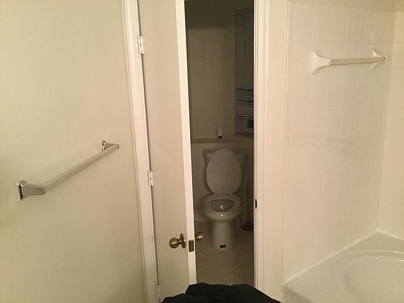 5th image of 8546 NW 47th St