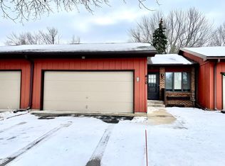 410 Woodley St E, Northfield, MN 55057