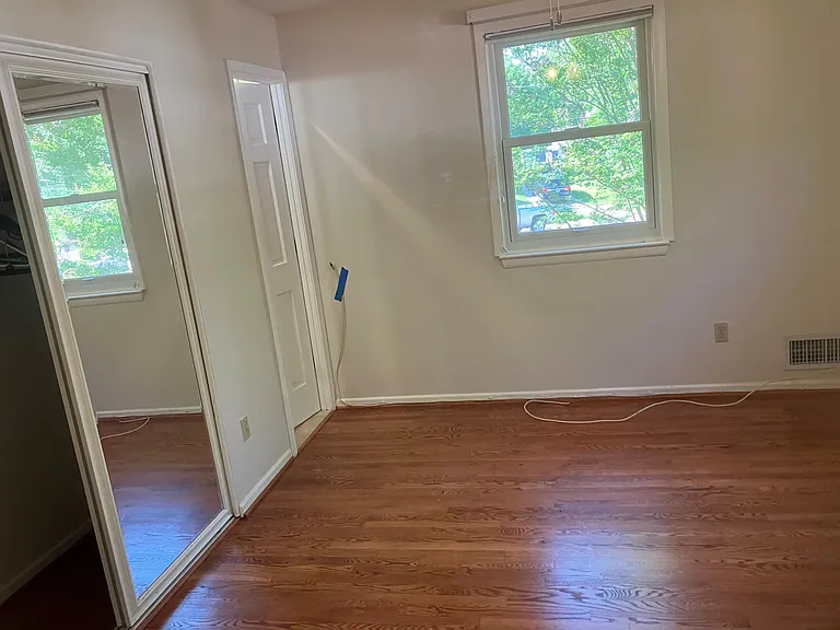 537 E Indian Spring Dr — Photo 18